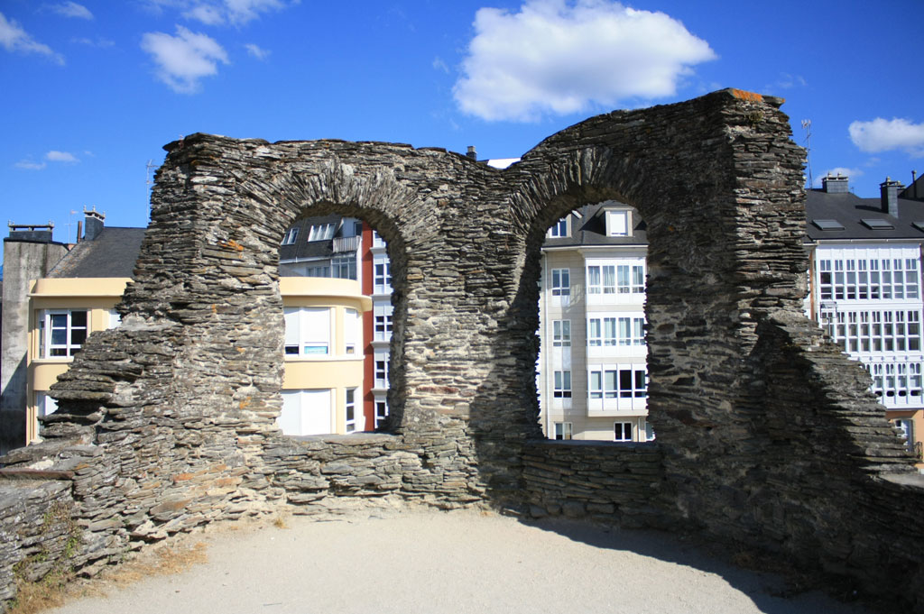 mosquera de la muralla romana de Lugo